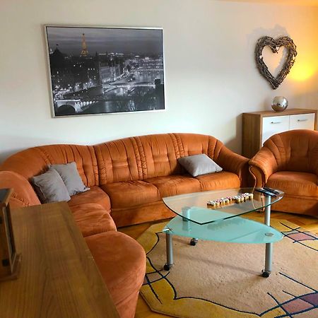 Ferienwohnungen / Ferienhaus Adelsried Dış mekan fotoğraf