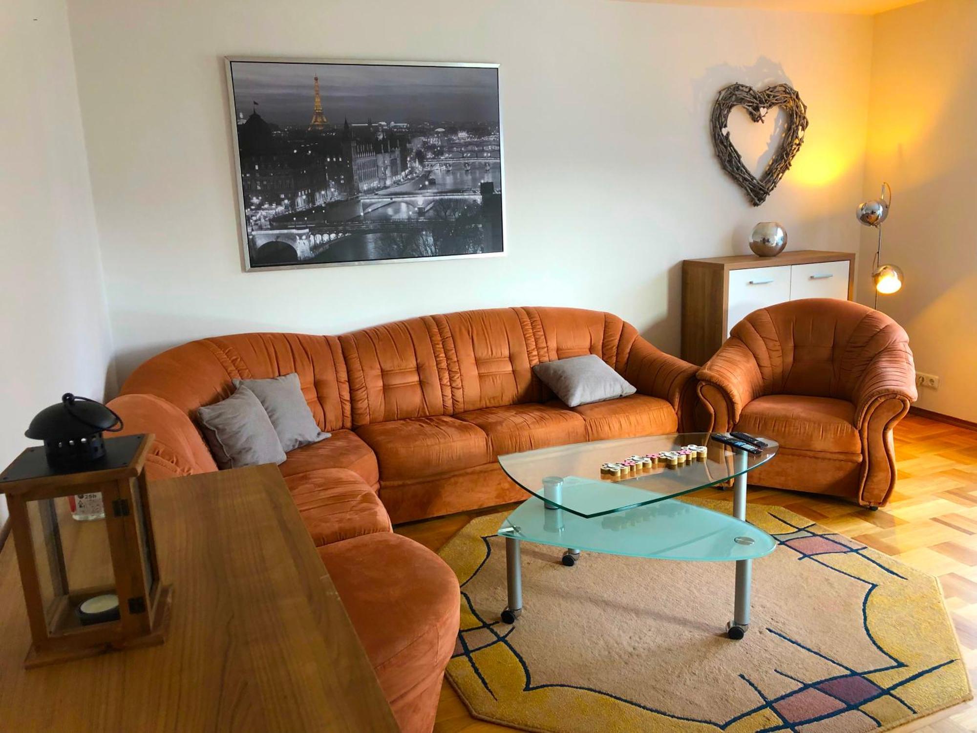 Ferienwohnungen / Ferienhaus Adelsried Dış mekan fotoğraf