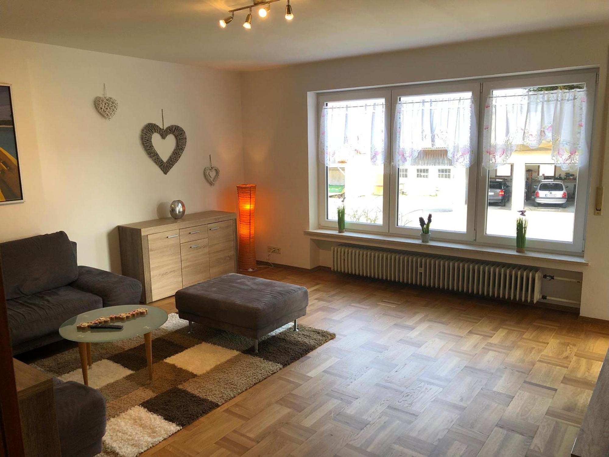 Ferienwohnungen / Ferienhaus Adelsried Dış mekan fotoğraf