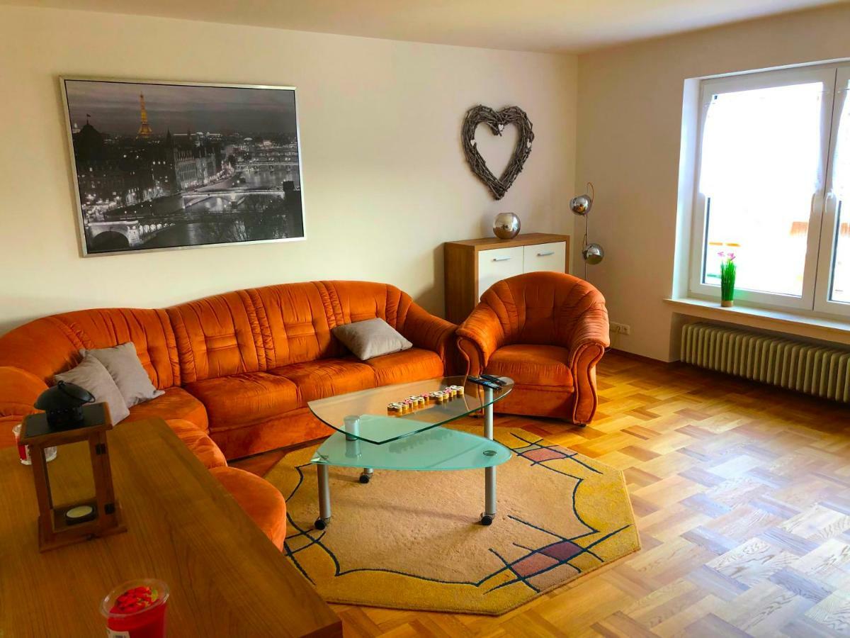Ferienwohnungen / Ferienhaus Adelsried Dış mekan fotoğraf